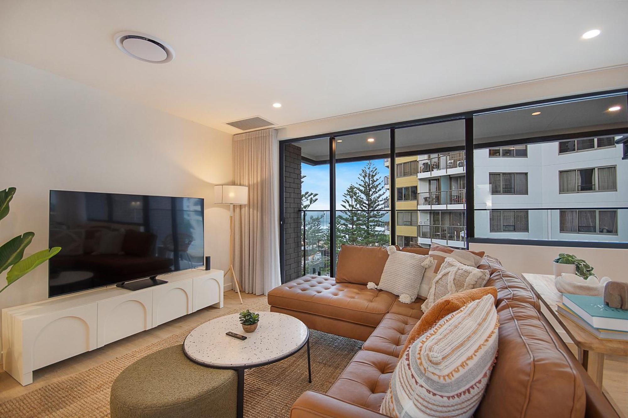 The Shores Surfers Paradise * Gold Coast