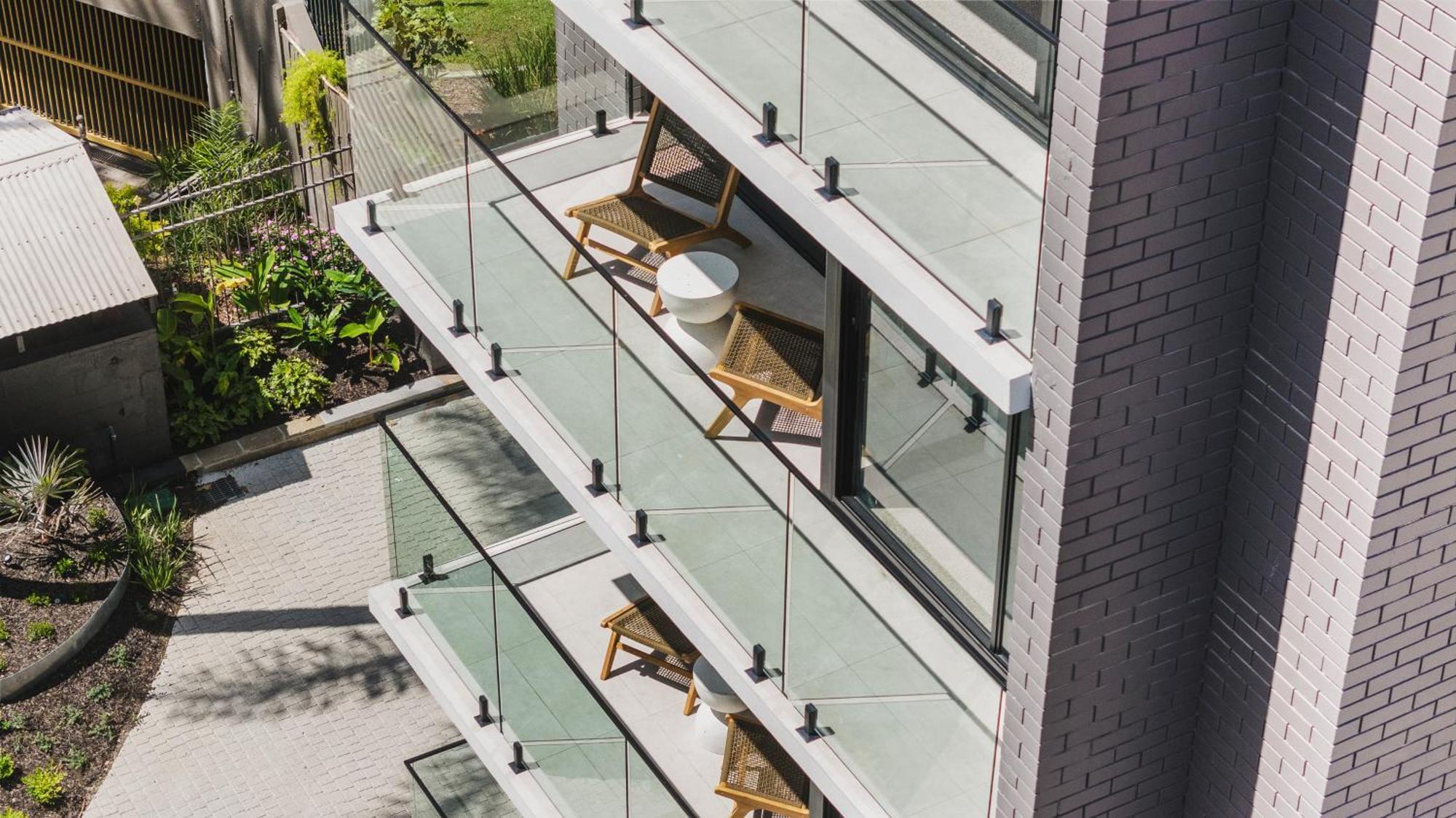 The Shores Surfers Paradise Apartment